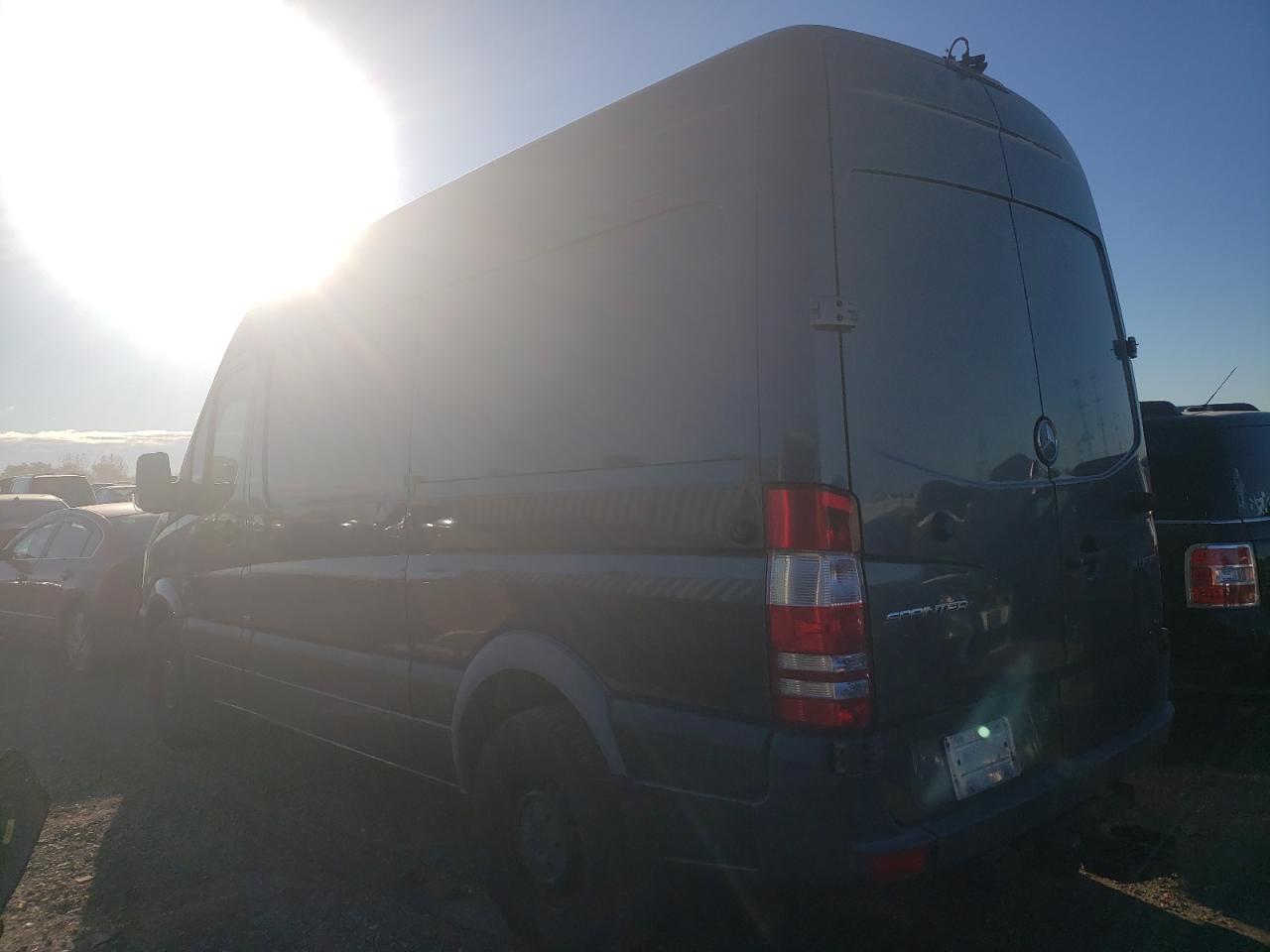 Lot #2940701382 2015 MERCEDES-BENZ SPRINTER 2