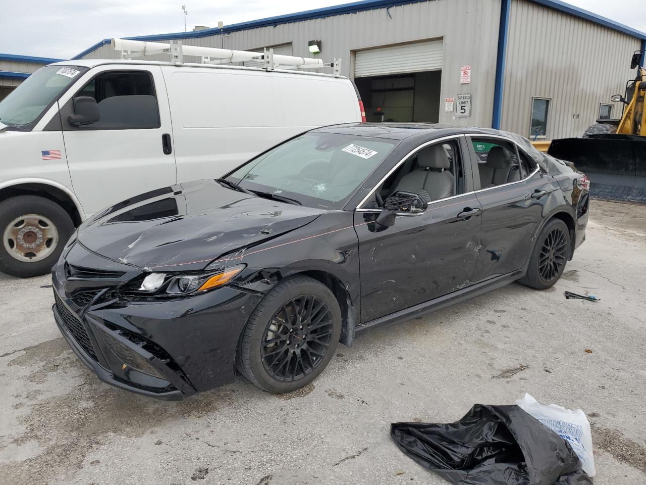 Lot #3028561946 2023 TOYOTA CAMRY SE N