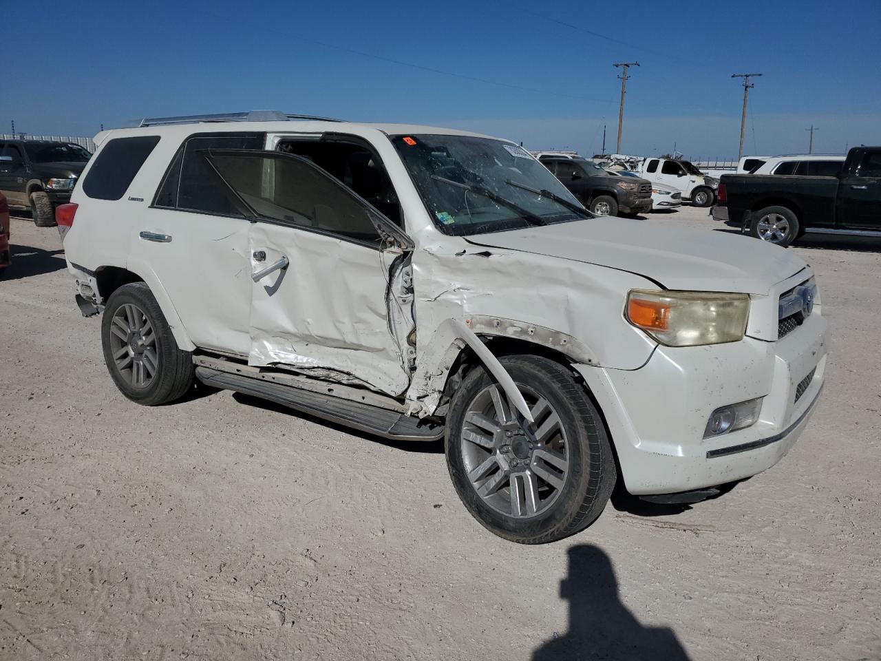 Lot #3042102215 2012 TOYOTA 4RUNNER SR