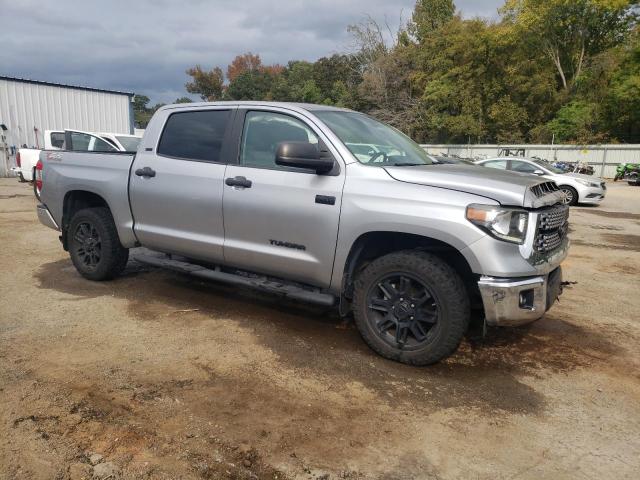 VIN 5TFDY5F17MX956726 2021 TOYOTA TUNDRA no.4