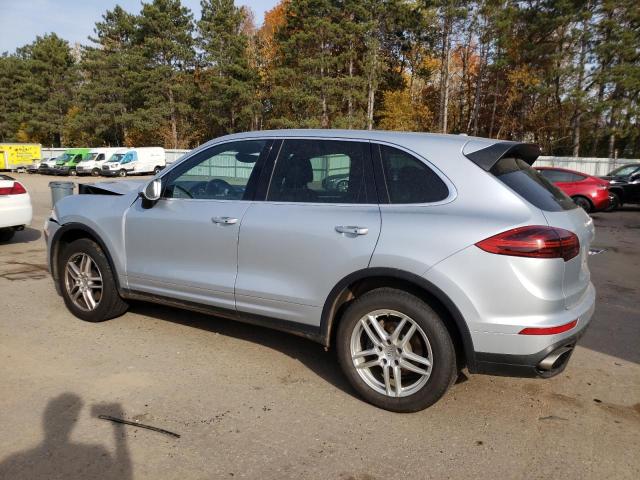 VIN WP1AA2A25GLA10138 2016 PORSCHE CAYENNE no.2