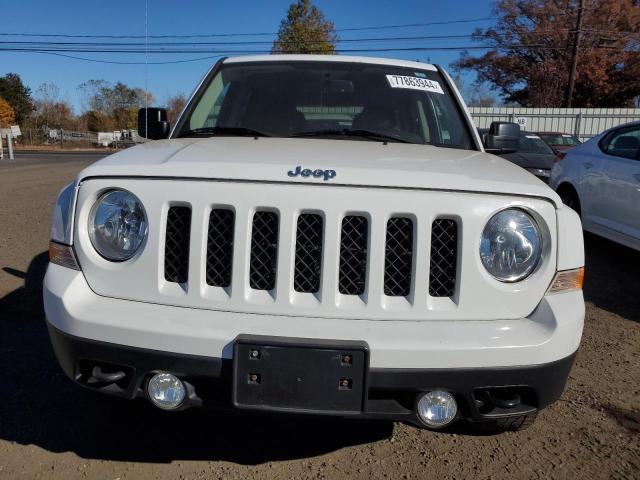 VIN 1C4NJRFB7FD381654 2015 Jeep Patriot, Latitude no.5