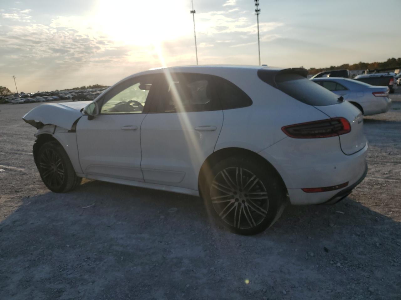 Lot #3030696102 2015 PORSCHE MACAN TURB