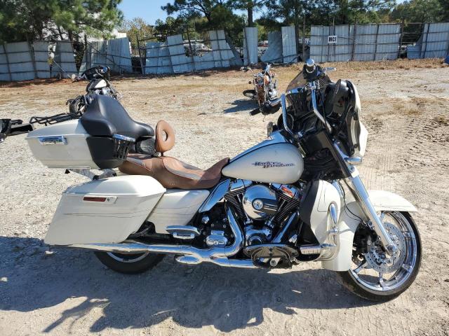 2015 HARLEY-DAVIDSON FLHXS STRE - 1HD1KRM1XFB661391