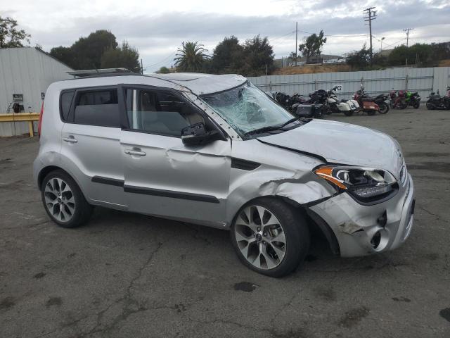 VIN KNDJT2A68D7770714 2013 KIA Soul, + no.4