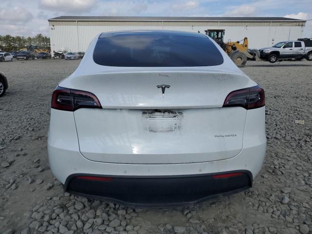 VIN 7SAYGDEE1NF328971 2022 Tesla MODEL Y no.6