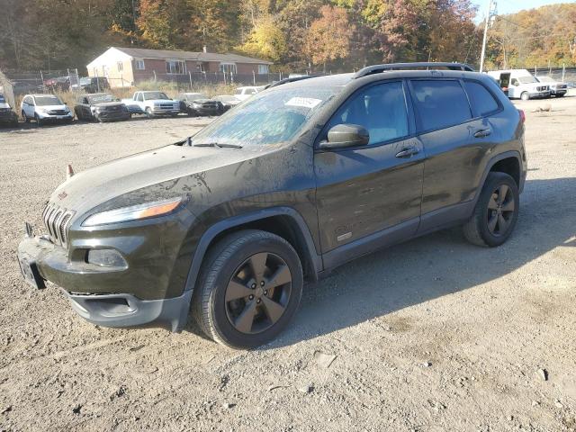 VIN 1C4PJMCB6GW279722 2016 Jeep Cherokee, Latitude no.1