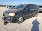 CHRYSLER TOWN & COU photo