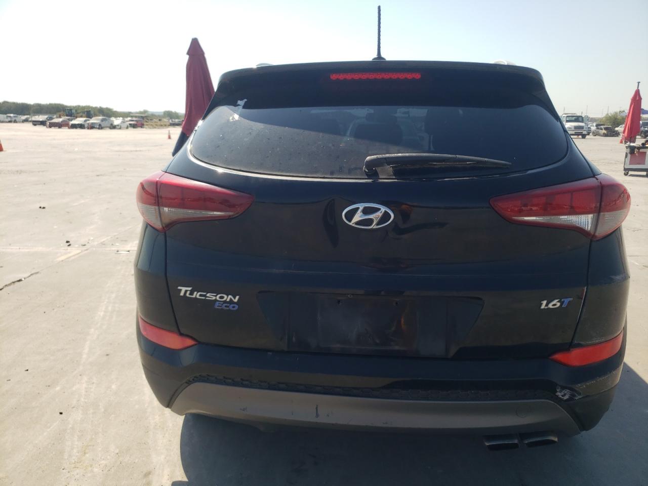 Lot #2890071309 2016 HYUNDAI TUCSON LIM