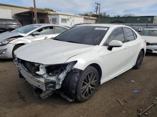 VIN 4T1G11AK1MU480769 2021 Toyota Camry, SE no.1