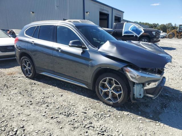 VIN WBXHU7C32J5L08249 2018 BMW X1 no.4