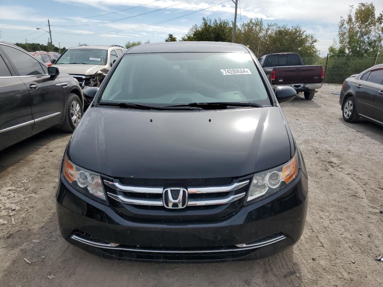 Lot #2935897815 2016 HONDA ODYSSEY SE