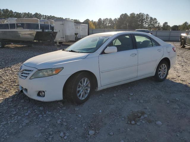 TOYOTA CAMRY SE 2011 white  gas 4T1BK3EK1BU620233 photo #1