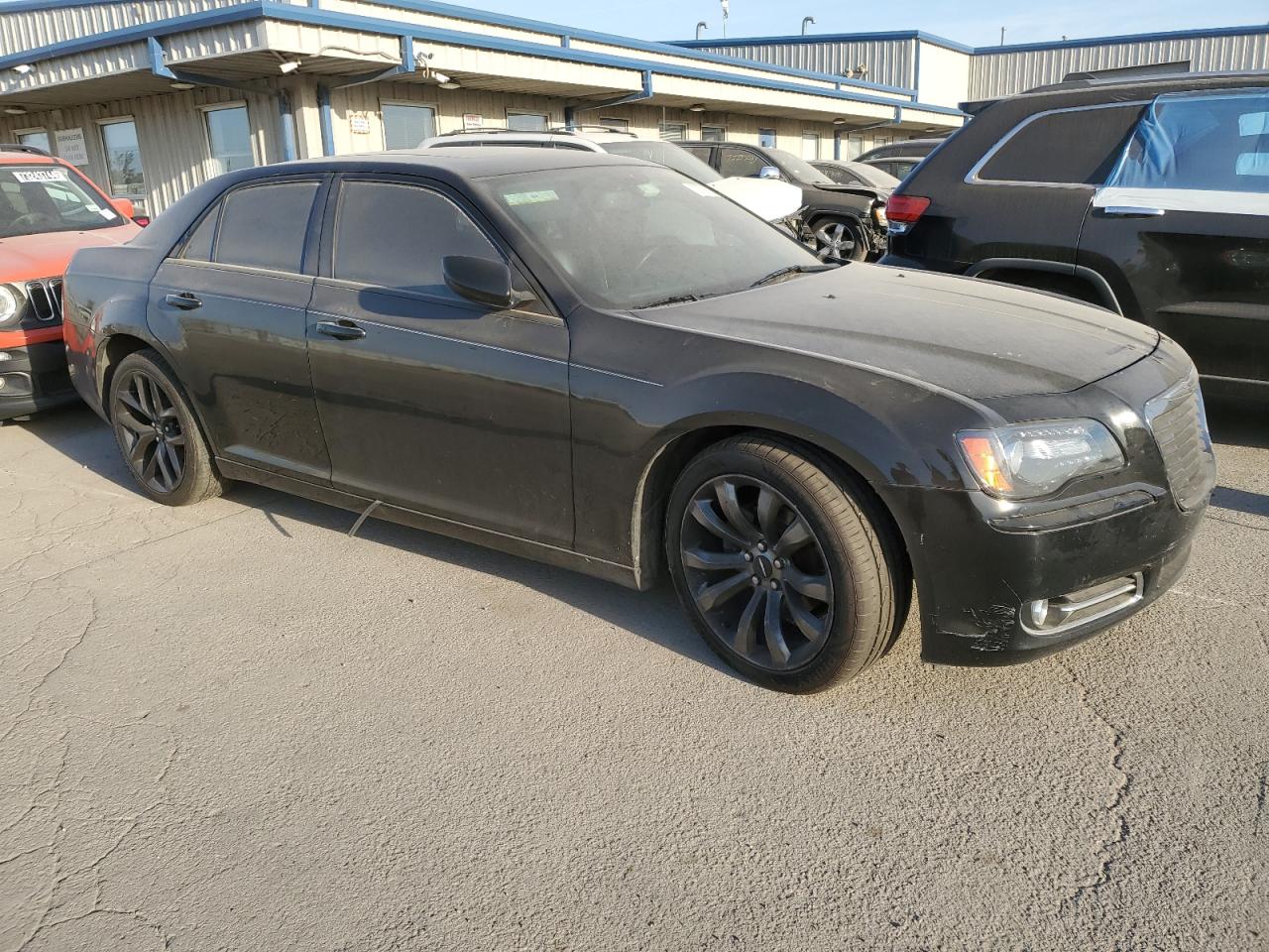 Lot #2976946696 2014 CHRYSLER 300 S