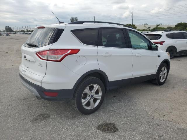 VIN 1FMCU9GX5FUC64675 2015 FORD ESCAPE no.3