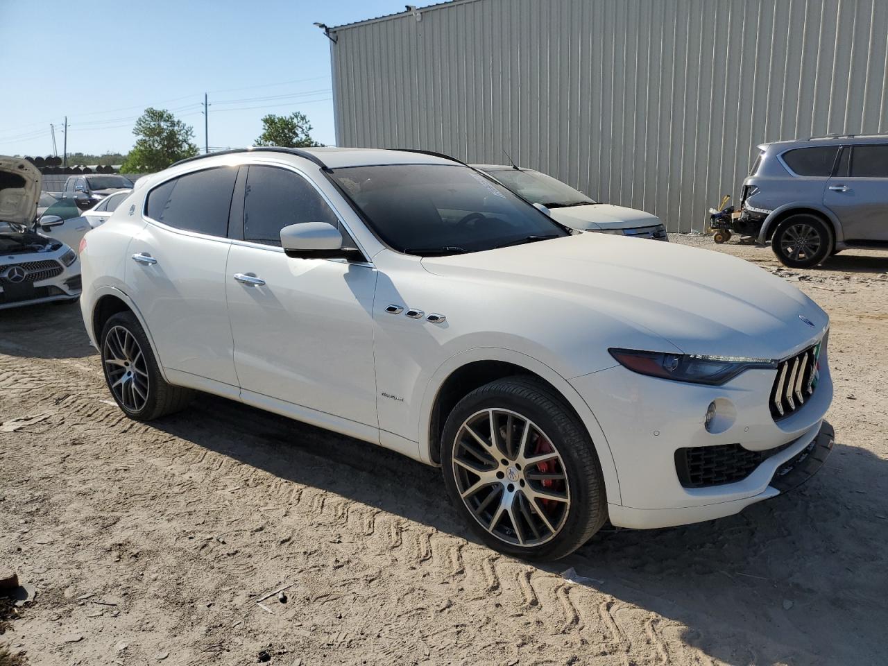 Lot #2892767403 2018 MASERATI LEVANTE S