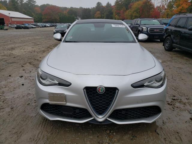 VIN ZARFAECN2H7551647 2017 ALFA ROMEO GIULIA no.5