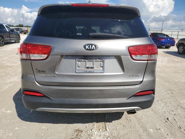 VIN 5XYPH4A59JG385322 2018 KIA Sorento, EX no.6