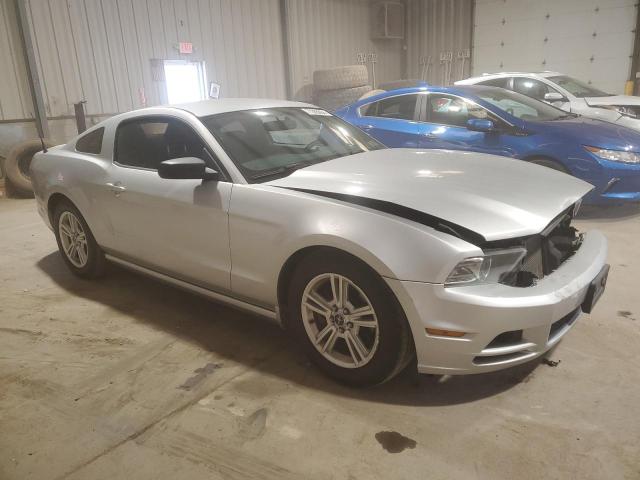 VIN 1ZVBP8AM1E5303784 2014 Ford Mustang no.4