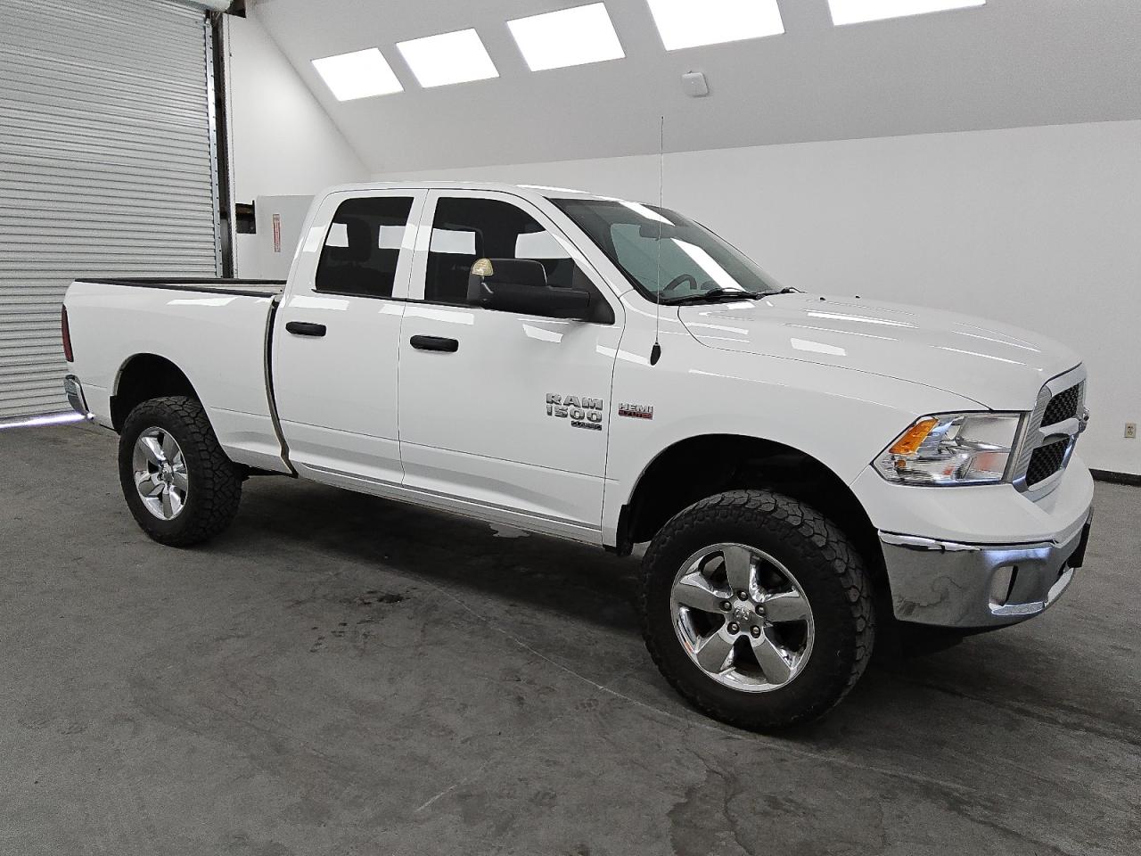 Lot #2991318122 2021 RAM 1500 CLASS