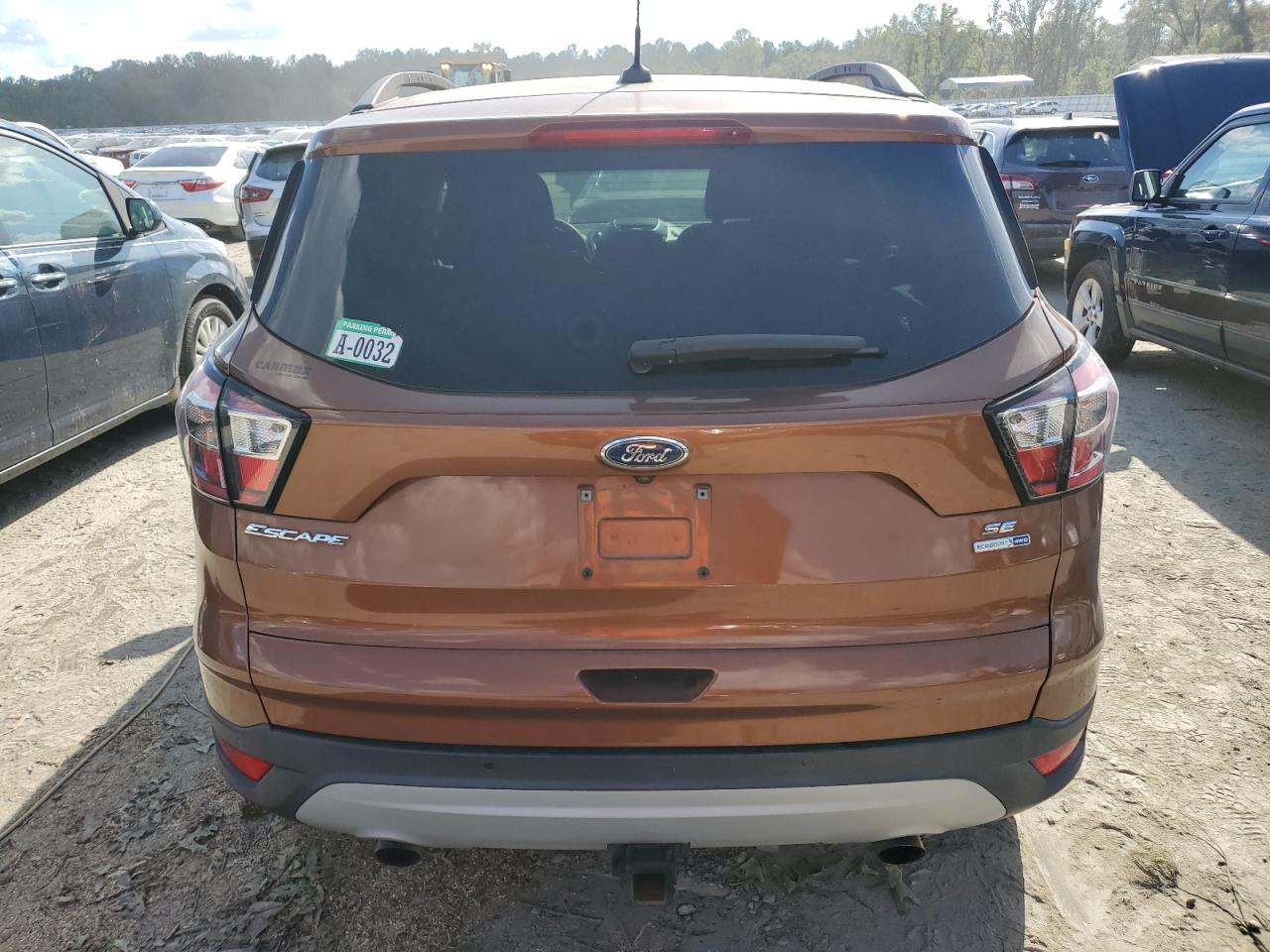 Lot #2895411402 2017 FORD ESCAPE SE