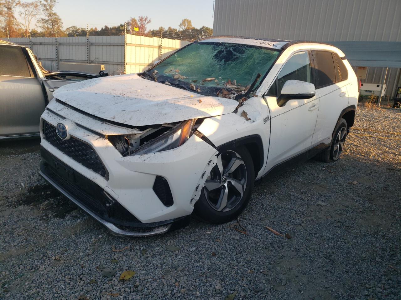  Salvage Toyota RAV4