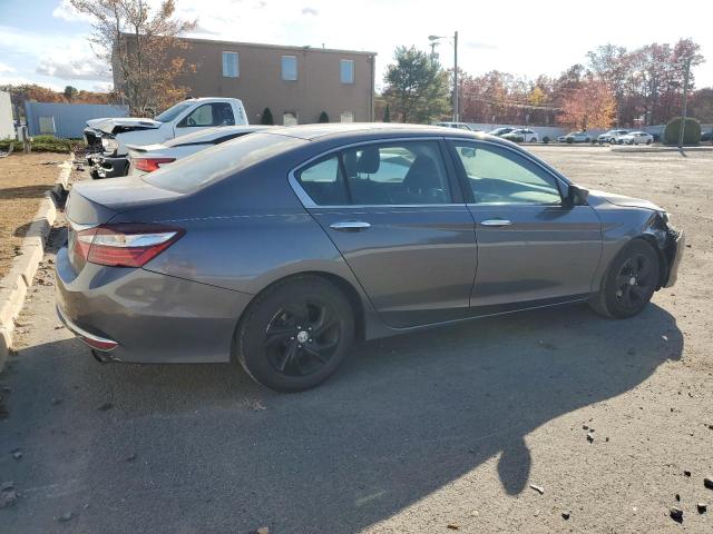 Vin: 1hgcr2f35ha134168, lot: 77527984, honda accord lx 20173