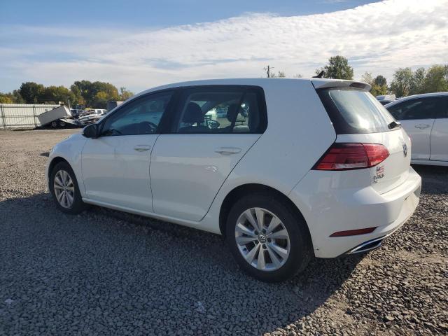 VOLKSWAGEN GOLF S 2018 white  gas 3VWG17AU1JM251465 photo #3