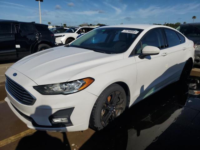 VIN 3FA6P0HDXKR159520 2019 Ford Fusion, SE no.1