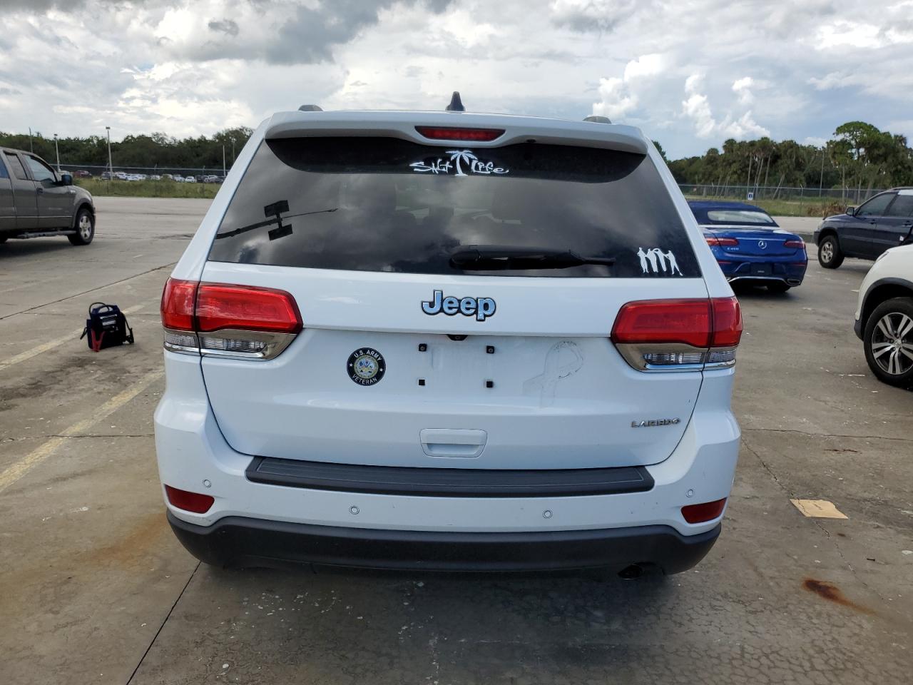 2017 Jeep GRAND CHER, LAREDO