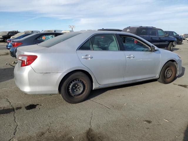 VIN 4T1BF1FK3EU405545 2014 Toyota Camry, L no.3