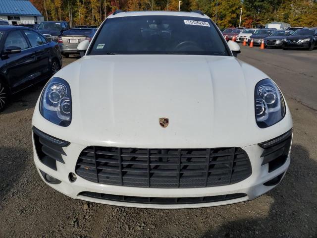 VIN WP1AB2A53FLB42045 2015 Porsche Macan, S no.5