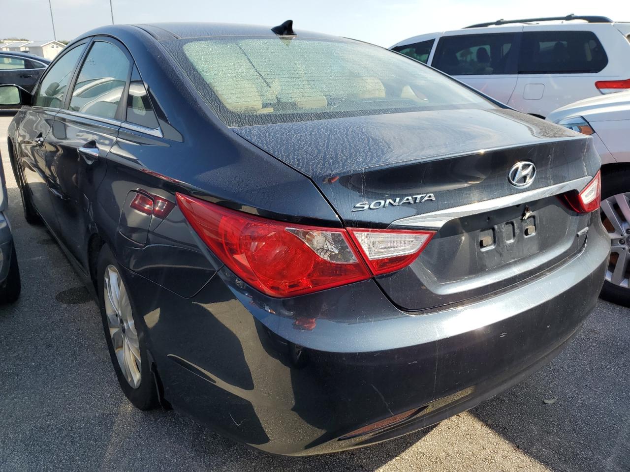 Lot #3003300129 2013 HYUNDAI SONATA SE