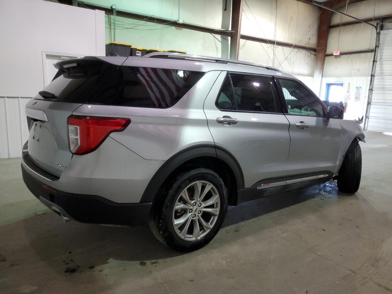 Lot #2948317916 2023 FORD EXPLORER L