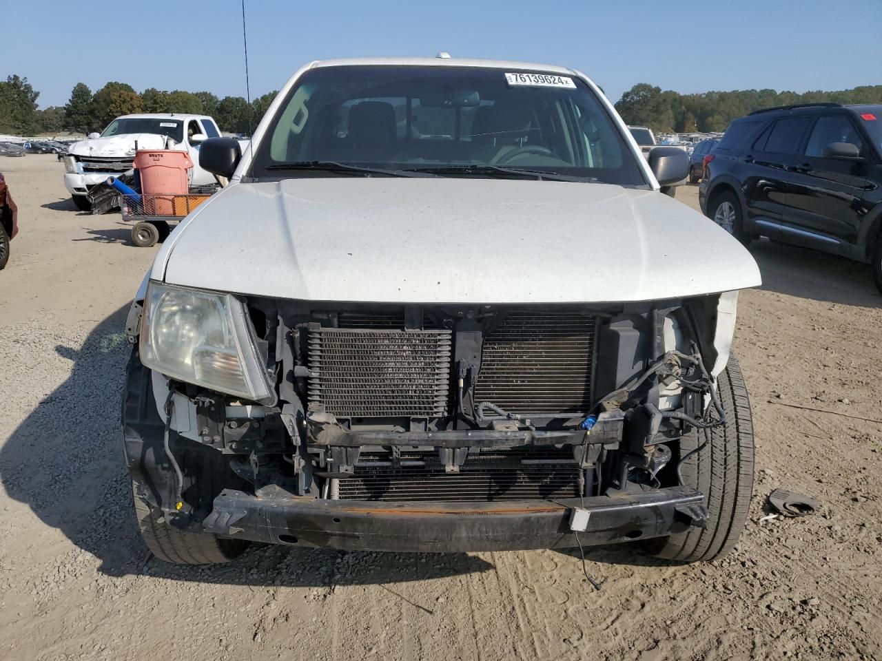 Lot #2979321680 2015 NISSAN FRONTIER S