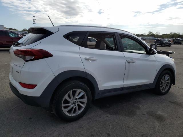 VIN KM8J3CA43GU054535 2016 Hyundai Tucson, Limited no.3