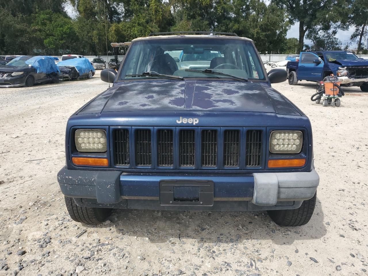 Lot #3048561902 2000 JEEP CHEROKEE S