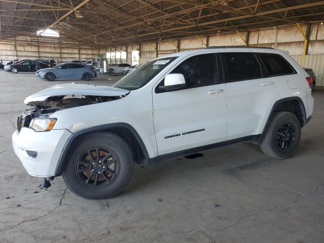 VIN 1C4RJEAG8JC412423 2018 Jeep Grand Cherokee, Laredo no.1