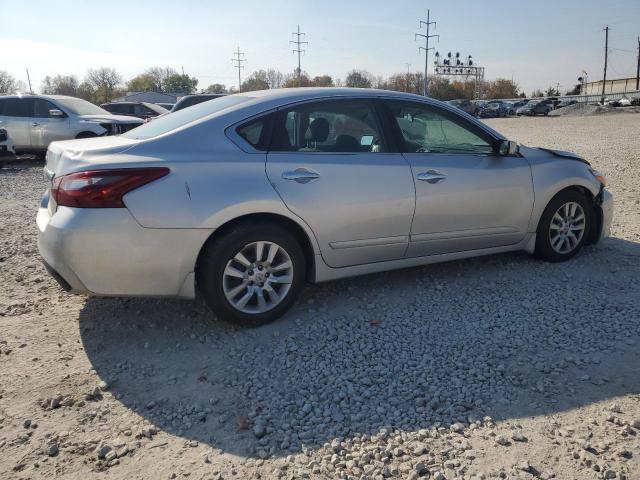 VIN 1N4AL3AP2JC480122 2018 NISSAN ALTIMA no.3