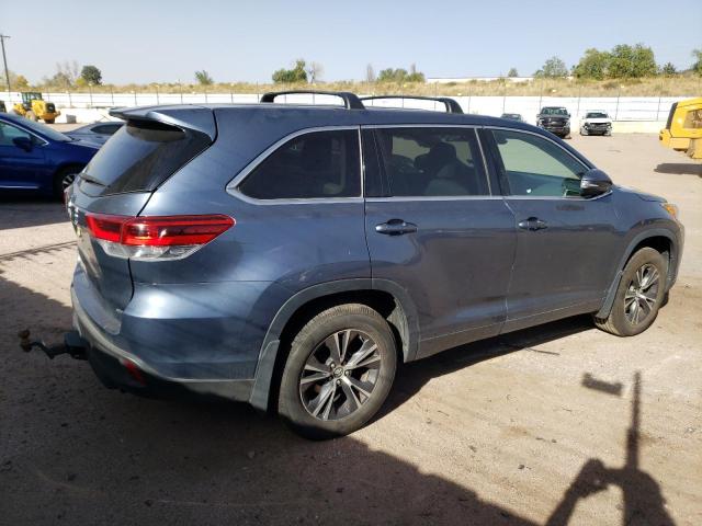 VIN 5TDBZRFH6JS838712 2018 Toyota Highlander, LE no.3