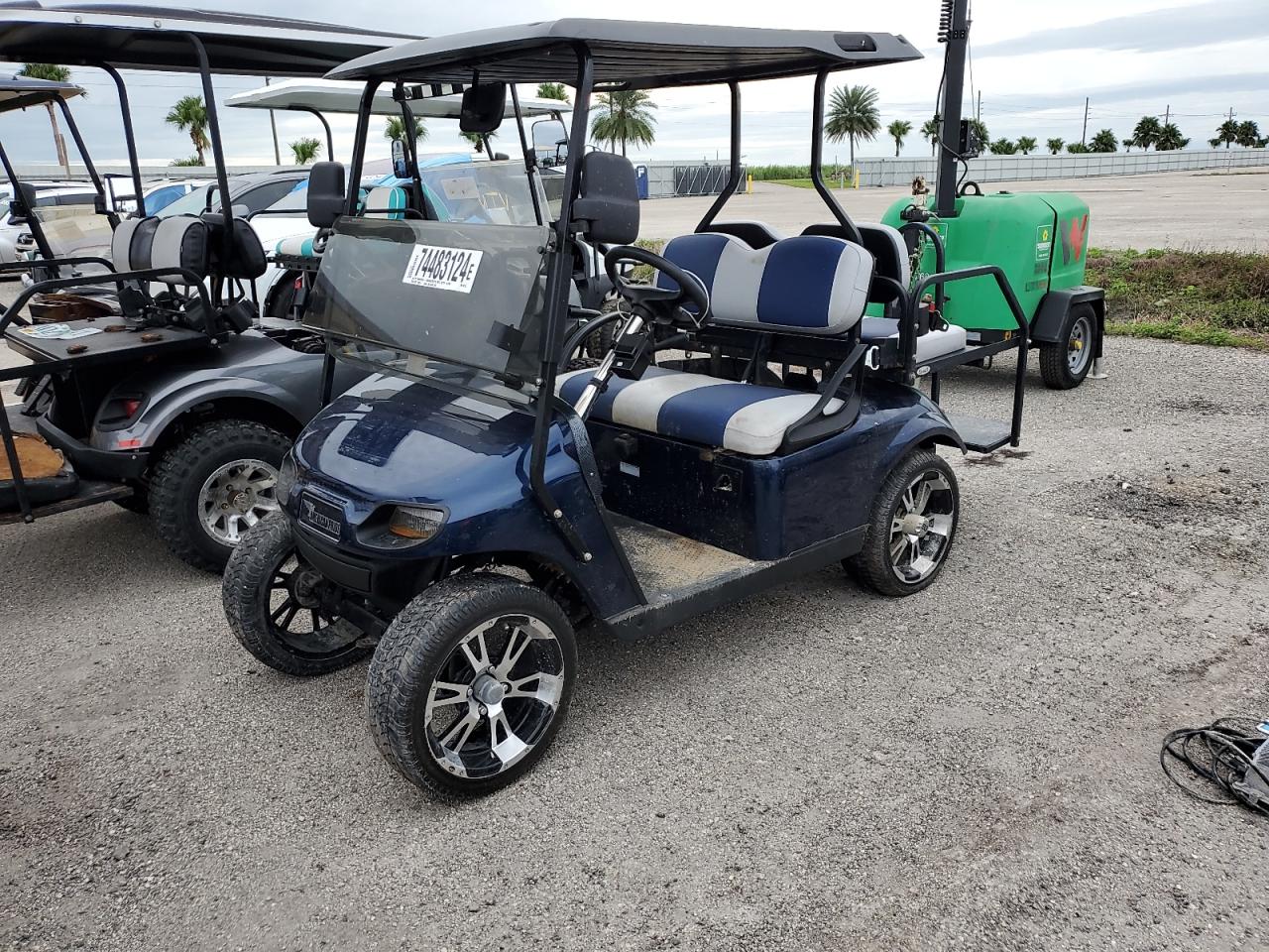 Lot #2947861175 2016 ASPT GOLF CART