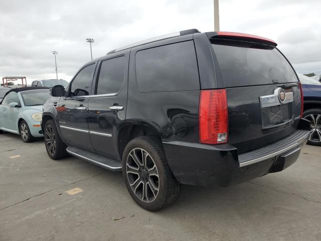 VIN 1GYS3BEF4DR204269 2013 Cadillac Escalade, Luxury no.2