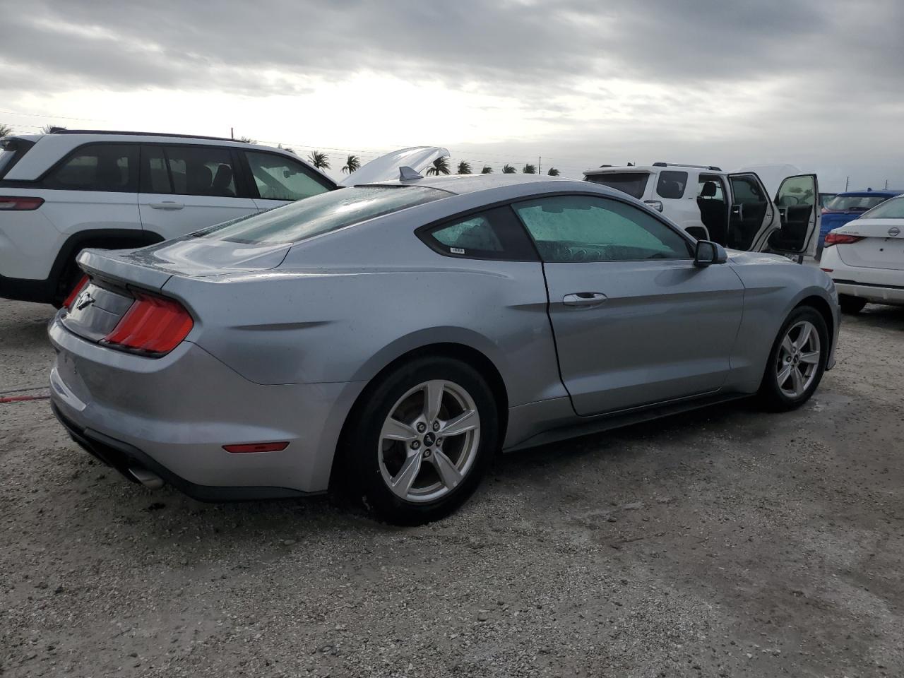 Lot #2969095405 2023 FORD MUSTANG