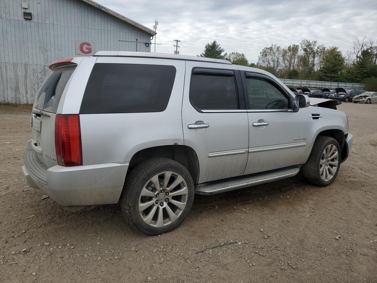 Lot #2994208306 2014 CADILLAC ESCALADE L