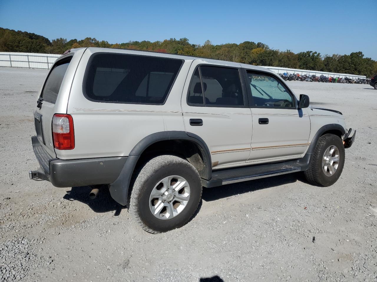 Lot #2972455786 1998 TOYOTA 4RUNNER