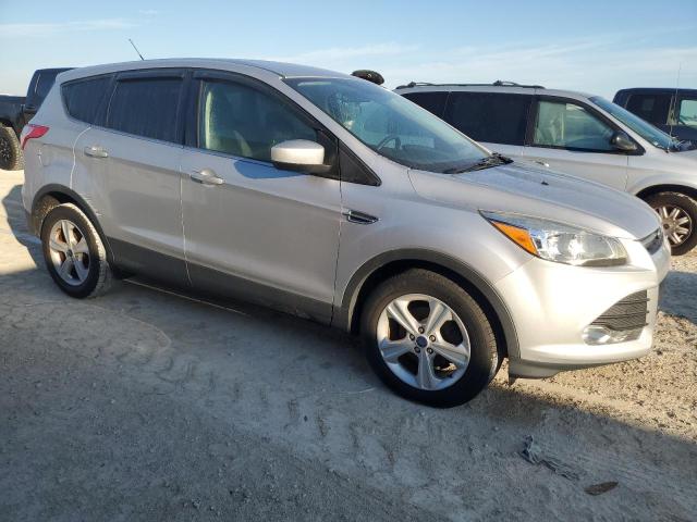 VIN 1FMCU0G73GUB20250 2016 Ford Escape, SE no.4