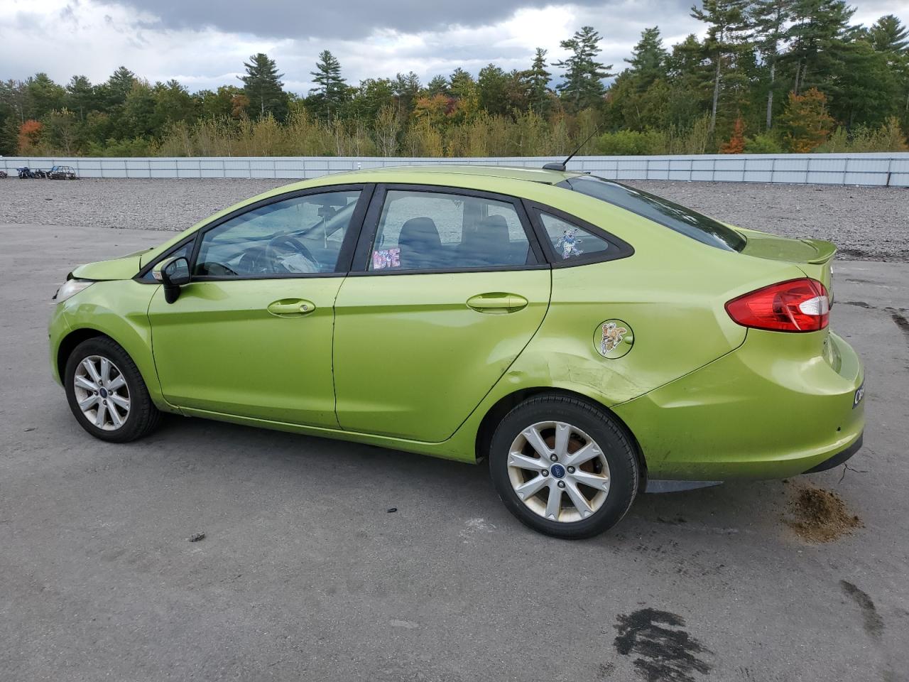 Lot #2979493871 2013 FORD FIESTA SE