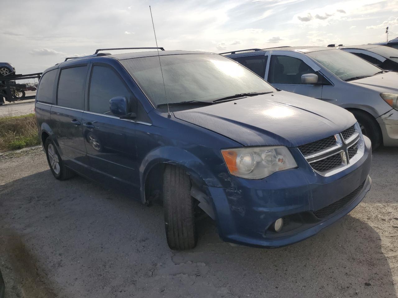 Lot #2991764320 2011 DODGE GRAND CARA