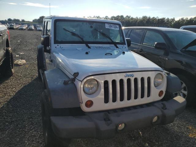 VIN 1C4BJWDG4DL526295 2013 Jeep Wrangler, Sport no.5