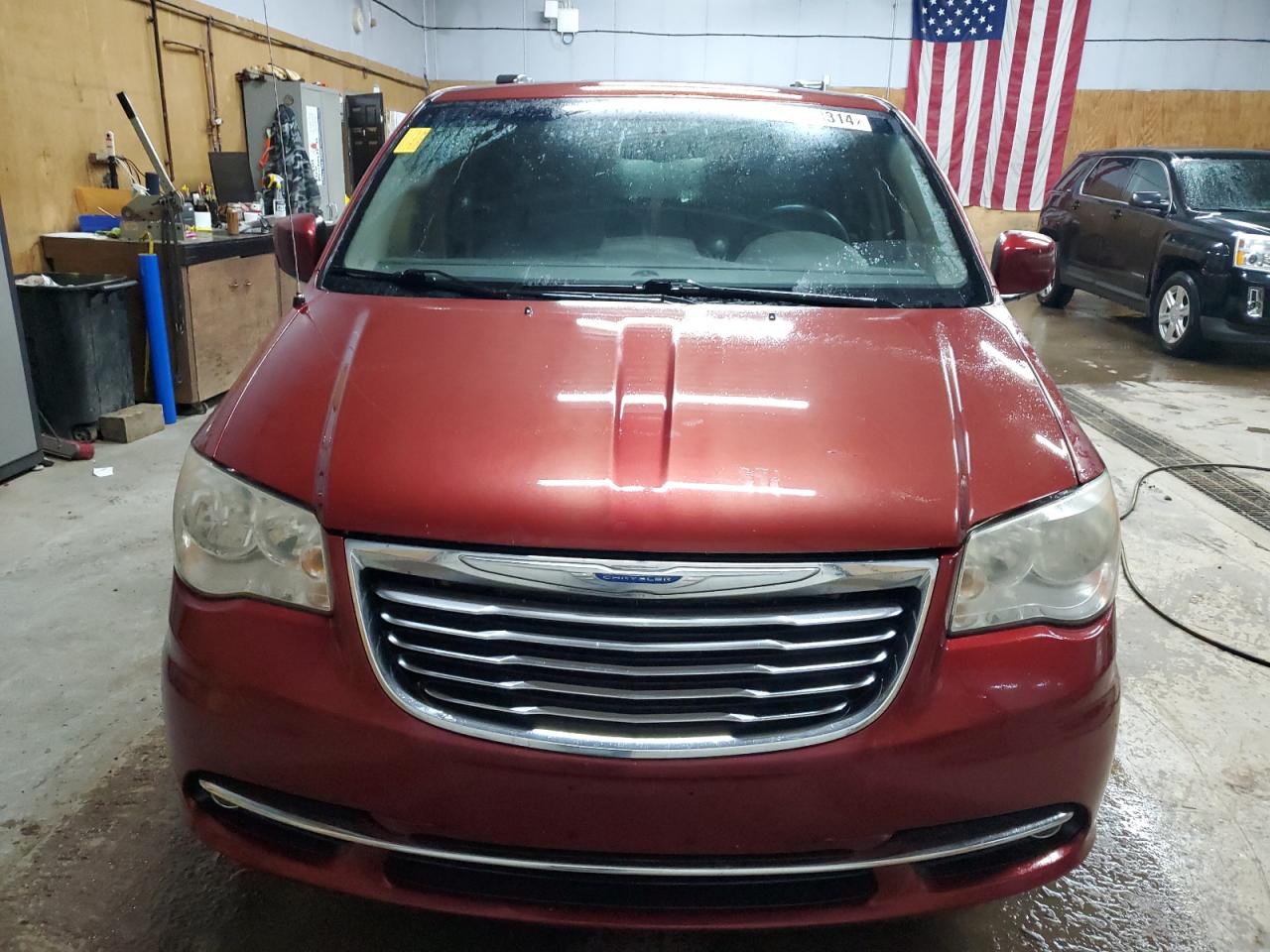 Lot #3020929743 2014 CHRYSLER TOWN & COU